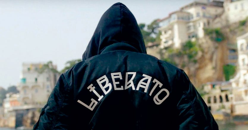 Felpa liberato on sale